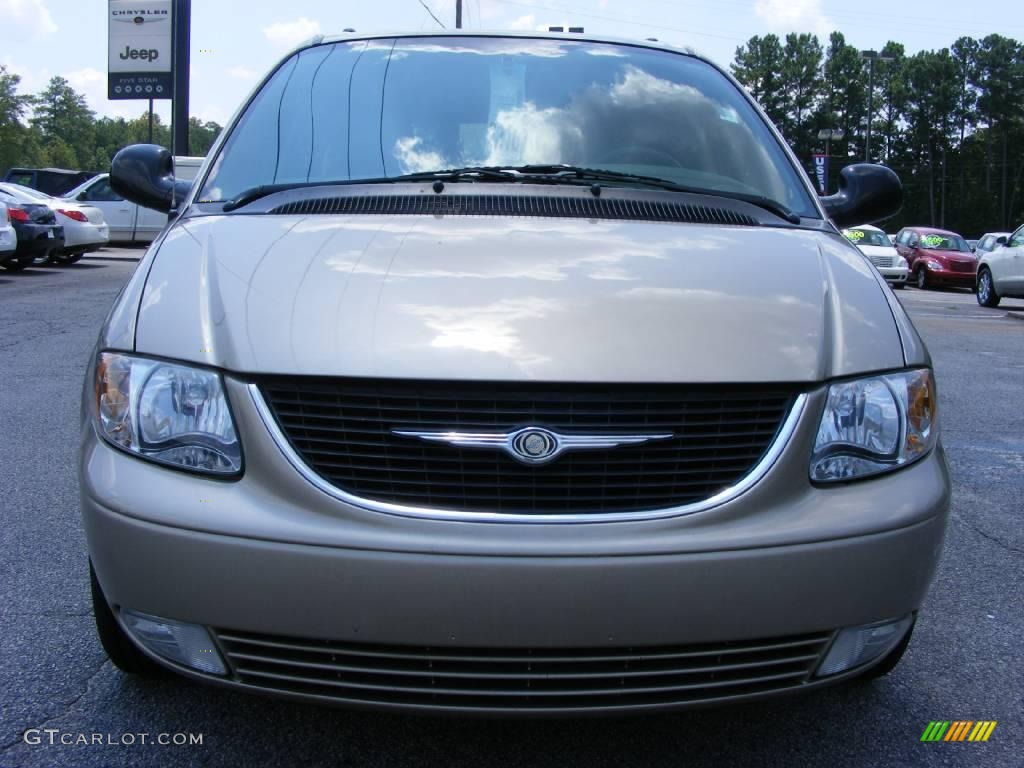 2003 Town & Country LXi - Light Almond Pearl / Taupe photo #3