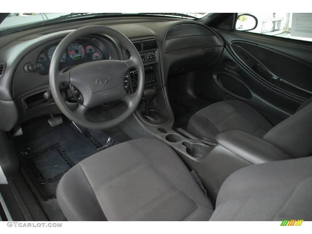 2002 Mustang V6 Coupe - Satin Silver Metallic / Dark Charcoal photo #12