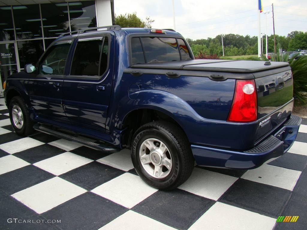 2004 Explorer Sport Trac XLT 4x4 - Dark Blue Pearl Metallic / Medium Dark Flint photo #4