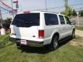 Oxford White - Excursion XLT Photo No. 7