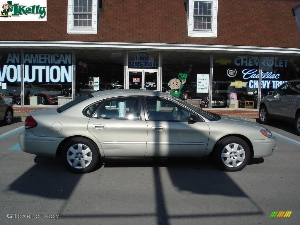 2004 Taurus LX Sedan - Gold Ash Metallic / Medium Parchment photo #1