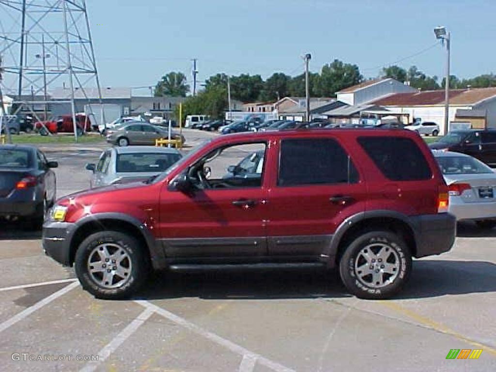 2005 Escape XLT V6 4WD - Redfire Metallic / Medium/Dark Flint Grey photo #1