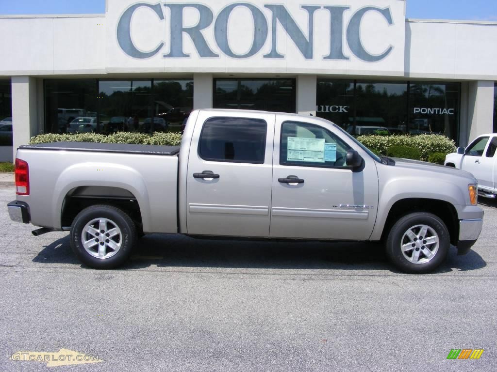 Silver Birch Metallic GMC Sierra 1500