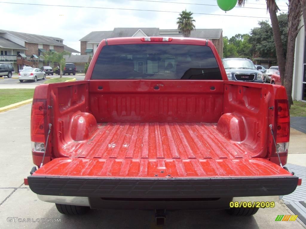 2008 Sierra 1500 SLE Crew Cab - Fire Red / Dark Titanium photo #3