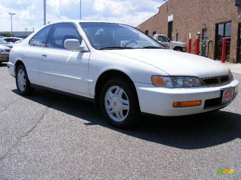 1997 Accord EX Coupe - Frost White / Ivory photo #1