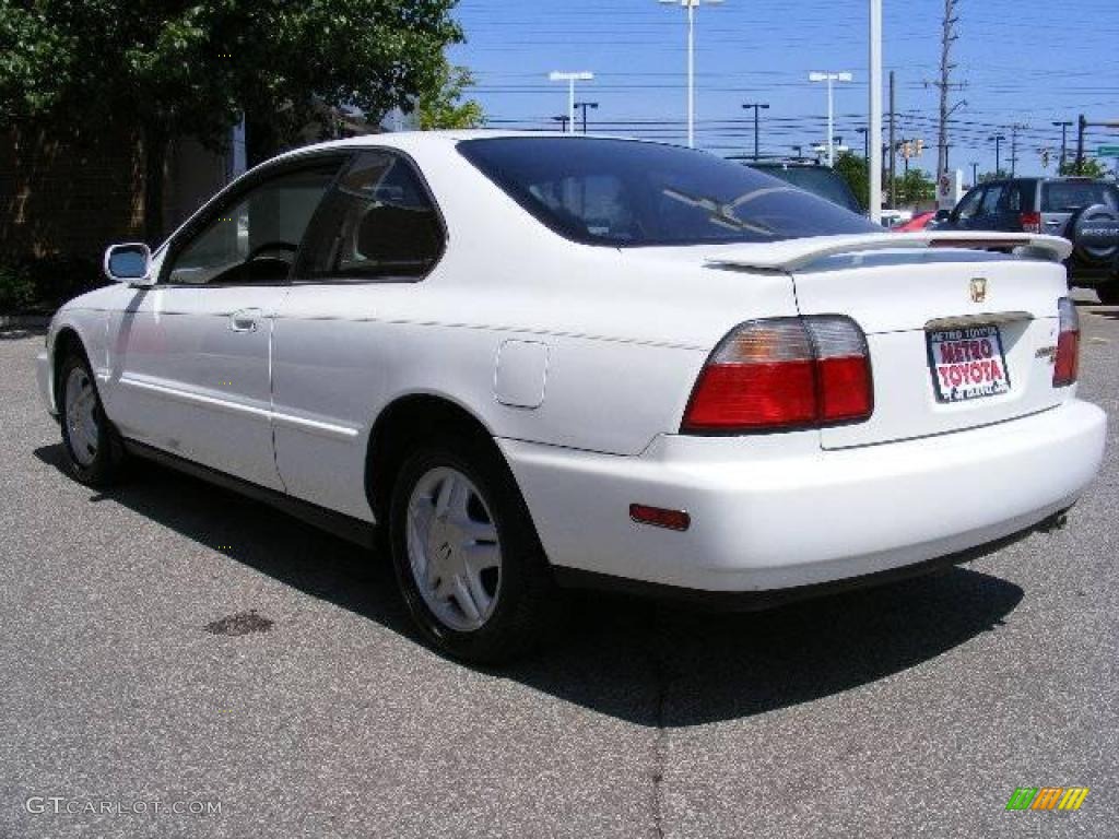 1997 Accord EX Coupe - Frost White / Ivory photo #5