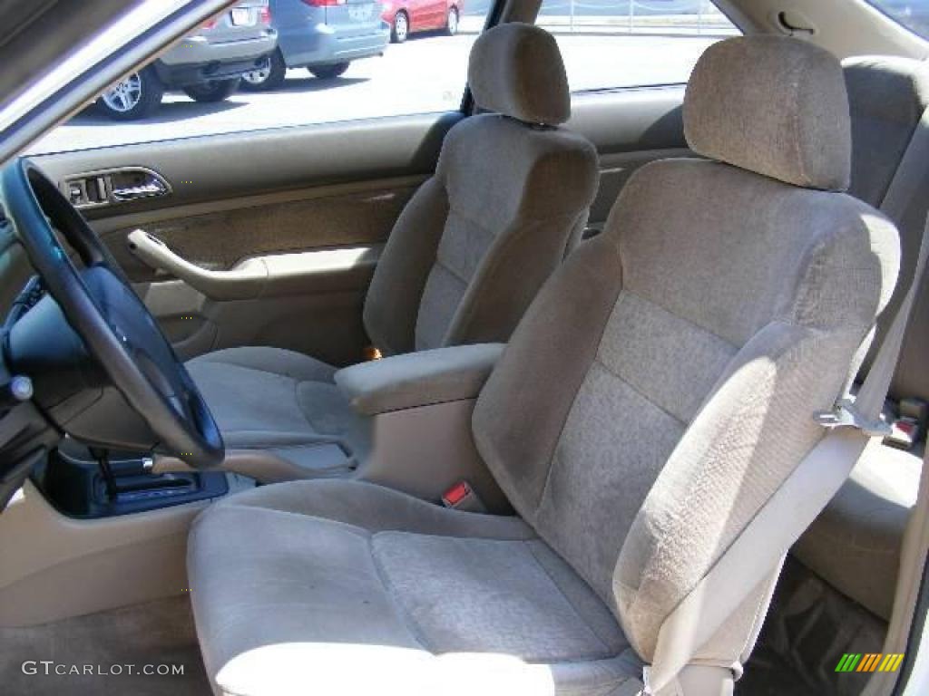 1997 Accord EX Coupe - Frost White / Ivory photo #9