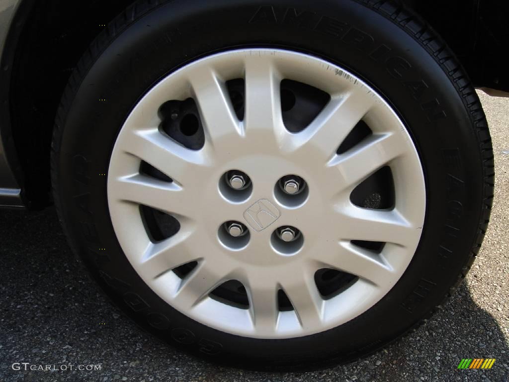 2004 Civic LX Sedan - Magnesium Metallic / Gray photo #11