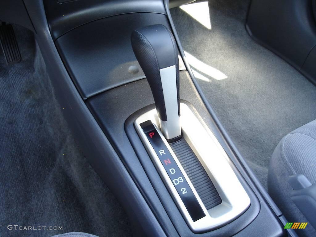 2004 Civic LX Sedan - Magnesium Metallic / Gray photo #25