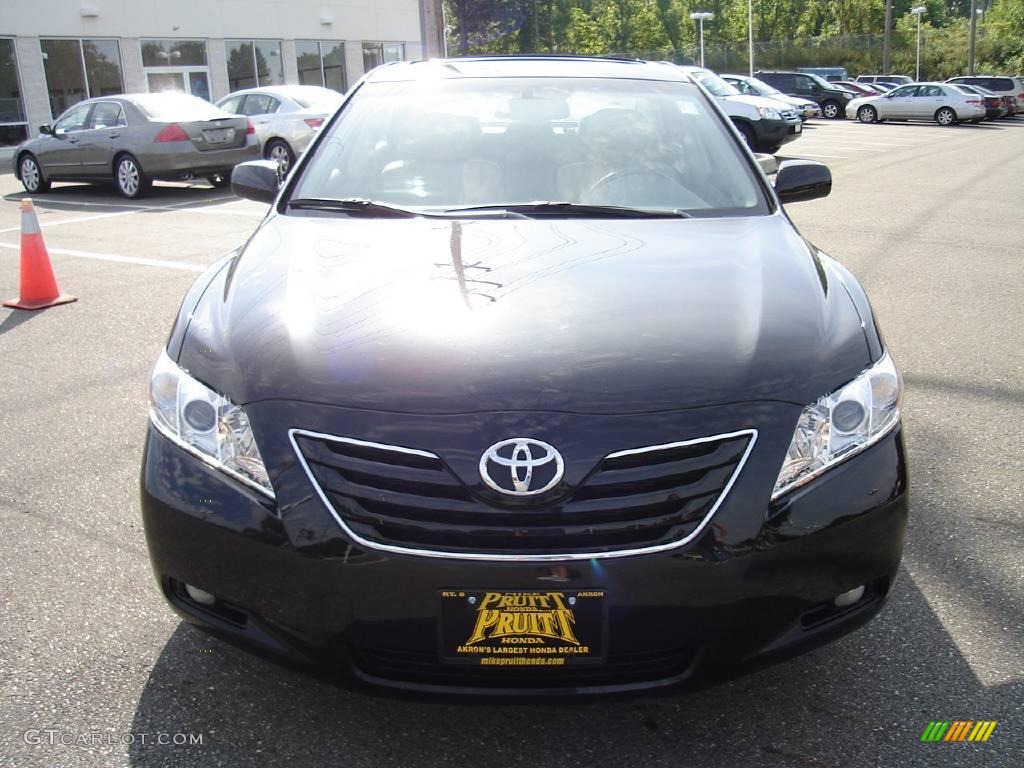 2007 Camry XLE - Black / Bisque photo #8