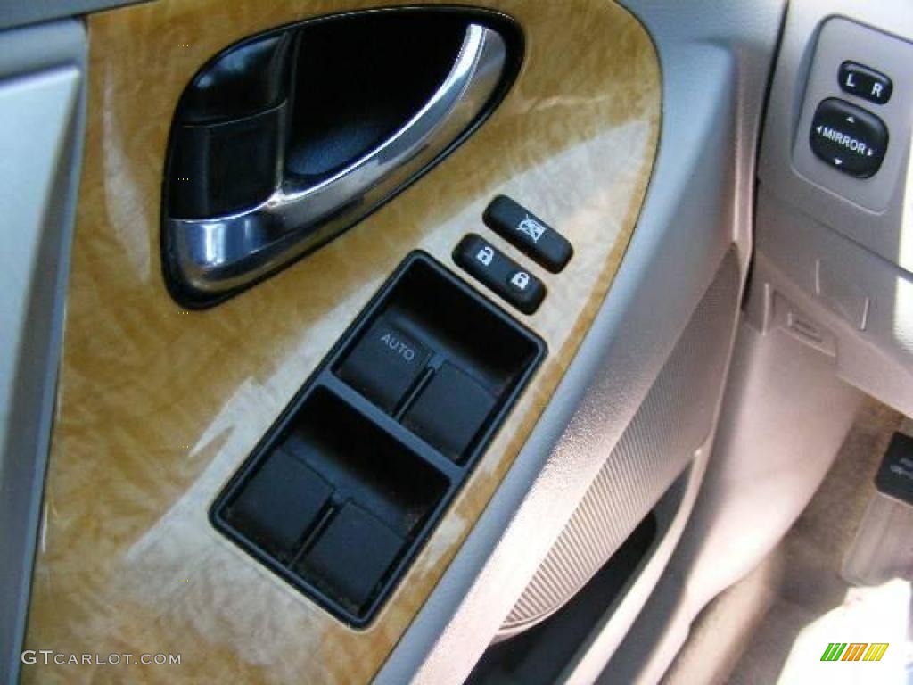 2007 Camry XLE V6 - Black / Ash photo #22