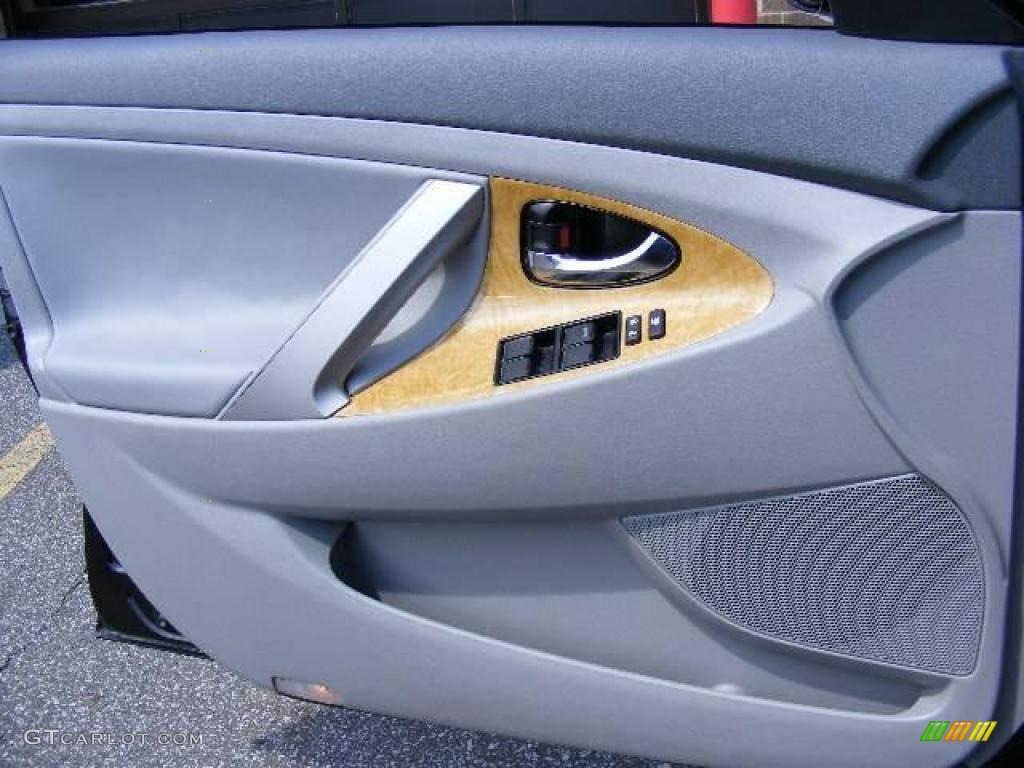 2007 Camry XLE V6 - Black / Ash photo #23