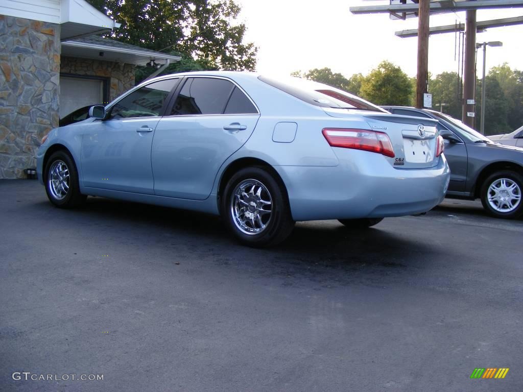 2007 Camry XLE - Sky Blue Pearl / Ash photo #3