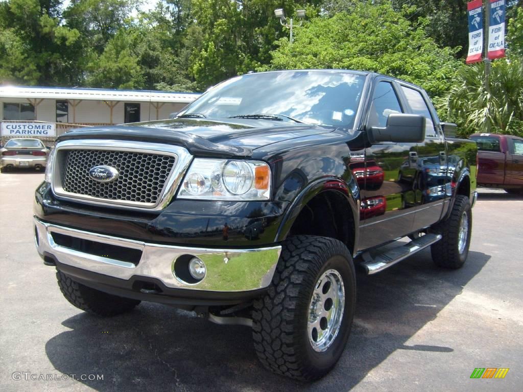 2006 F150 Lariat SuperCrew 4x4 - Black / Black photo #7