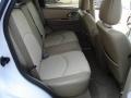 Oxford White - Mariner Luxury 4WD Photo No. 15