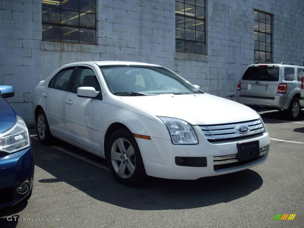 Oxford White Ford Fusion