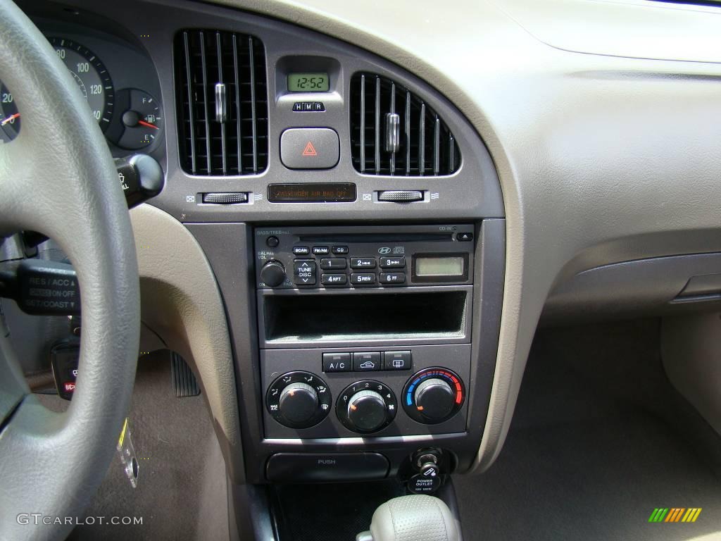 2006 Elantra GLS Sedan - Nordic White / Beige photo #16