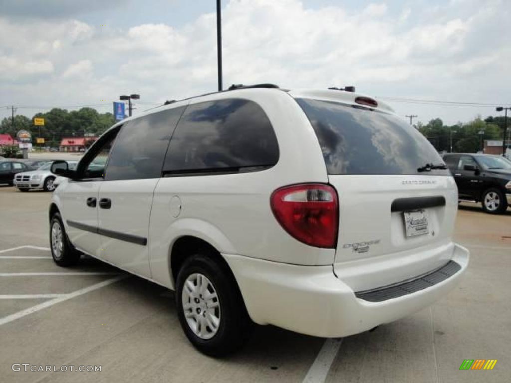 2006 Grand Caravan SE - Stone White / Medium Slate Gray photo #6