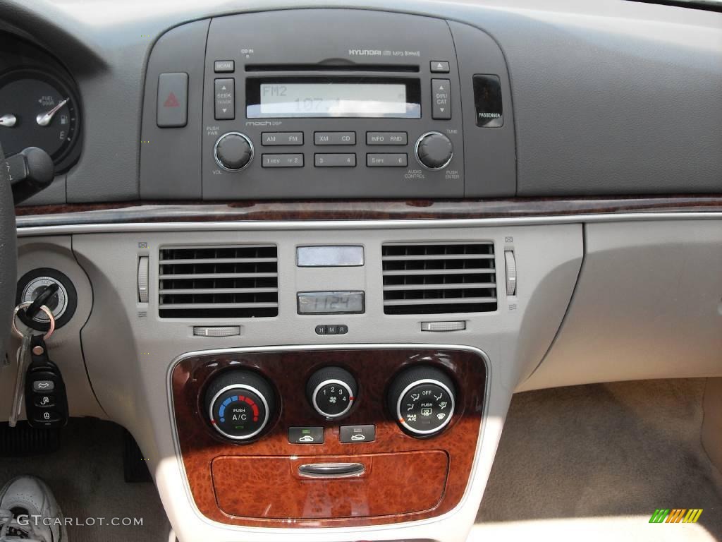 2008 Sonata GLS - Powder White Pearl / Gray photo #11