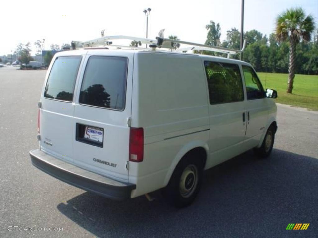 1999 Astro Commercial Van - Ivory White / Blue photo #5