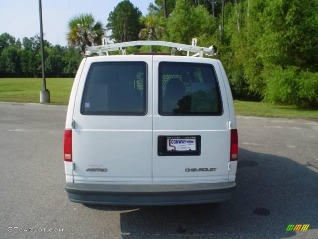 2000 Astro Commercial Van - Ivory White / Blue photo #6