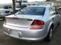 Bright Silver Metallic - Stratus SE Sedan Photo No. 10