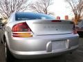 Bright Silver Metallic - Stratus SE Sedan Photo No. 14