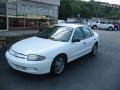 Summit White - Cavalier Sedan Photo No. 4