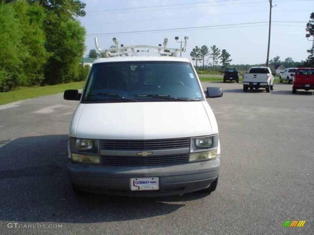 2005 Astro Commercial Van - Summit White / Blue photo #2