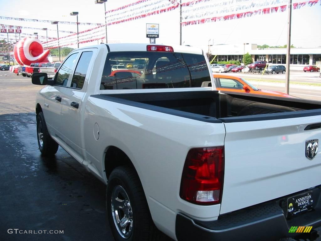 2009 Ram 1500 ST Quad Cab 4x4 - Stone White / Dark Slate/Medium Graystone photo #7