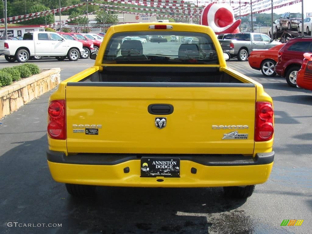 2009 Dakota Big Horn Extended Cab - Detonator Yellow / Dark Slate Gray/Medium Slate Gray photo #8