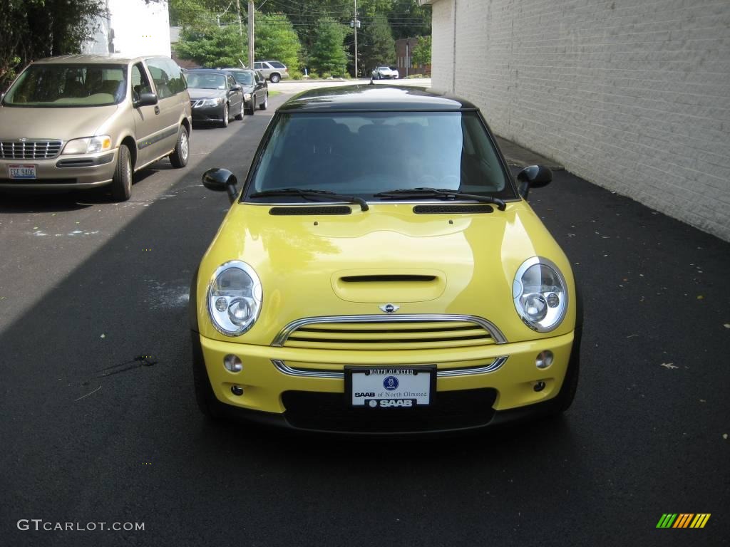 2003 Cooper S Hardtop - Liquid Yellow / Panther Black photo #3