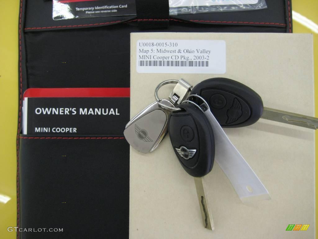 2003 Cooper S Hardtop - Liquid Yellow / Panther Black photo #33