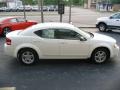 Stone White - Avenger SXT Photo No. 1