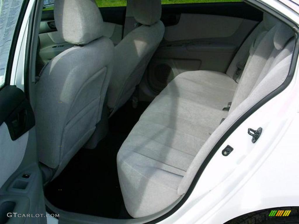 2007 Optima LX - Clear White / Gray photo #9
