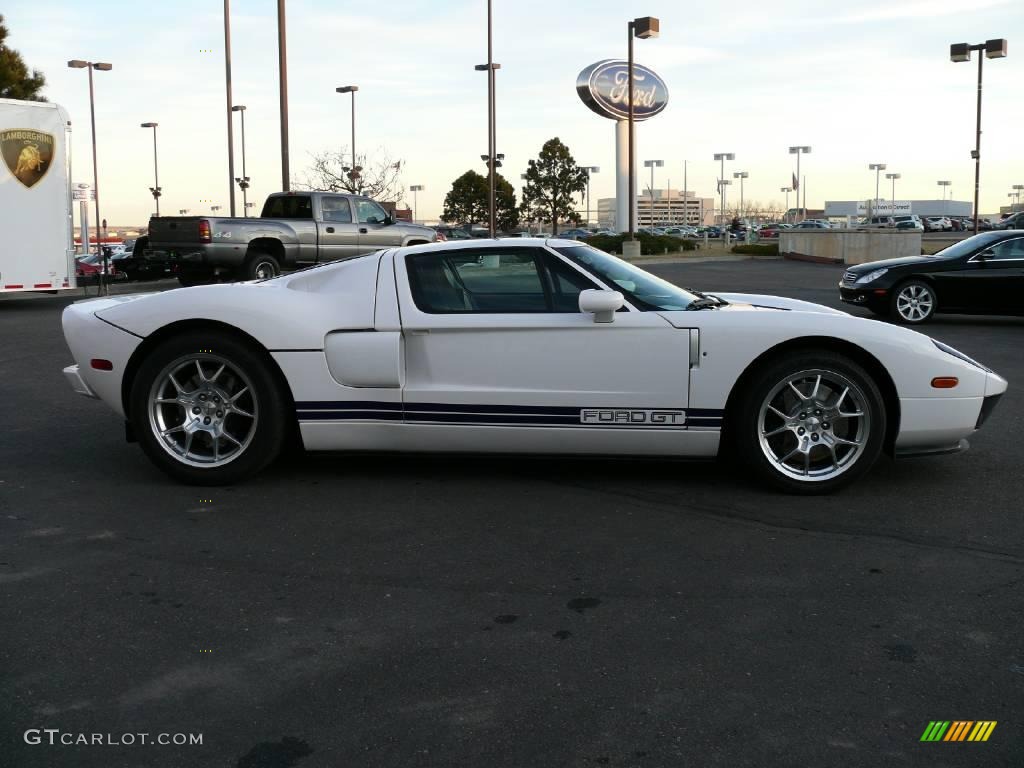 2005 GT  - Centennial White / Ebony Black photo #5