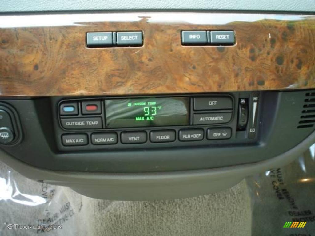 2009 Grand Marquis LS - Silver Birch Metallic / Medium Light Stone photo #24