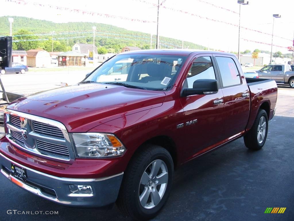 2009 Ram 1500 Big Horn Edition Crew Cab - Inferno Red Crystal Pearl / Dark Slate/Medium Graystone photo #3