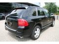 Black - Cayenne S Titanium Photo No. 7