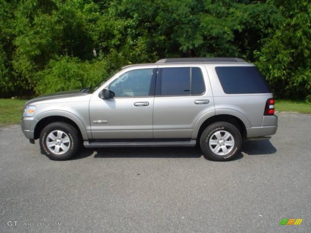 2008 Explorer XLT - Vapor Silver Metallic / Black/Stone photo #7