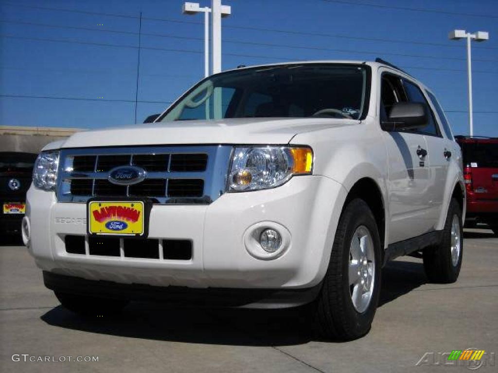 2009 Escape XLT V6 - White Suede / Stone photo #5