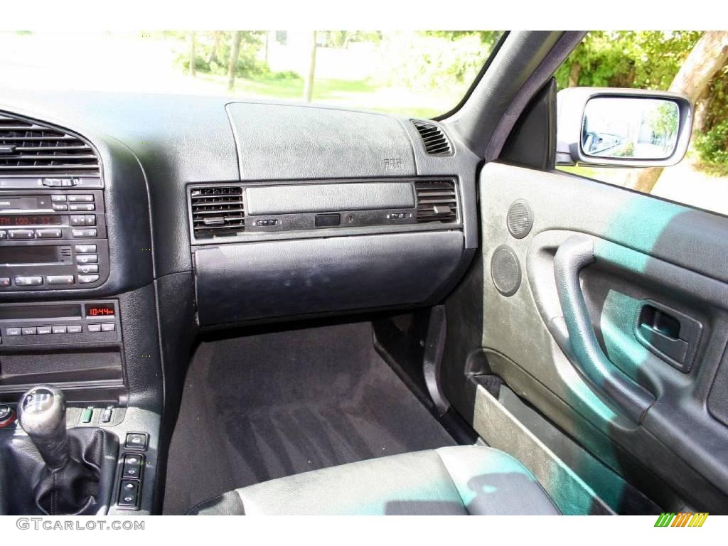 1998 3 Series 323i Convertible - Black II / Black photo #58