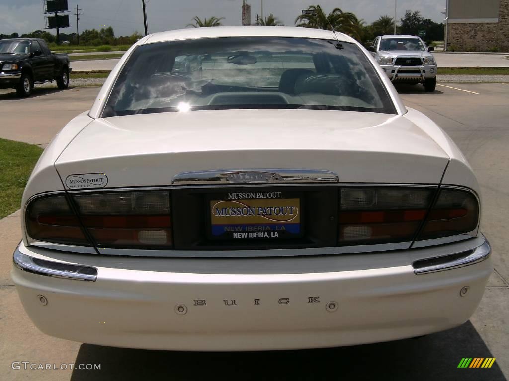 2005 Park Avenue Ultra - White Diamond / Light Cashmere photo #6