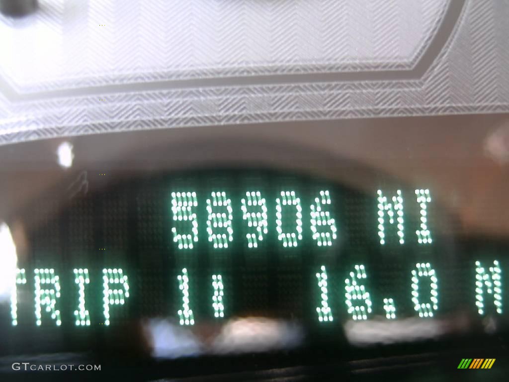 2005 Park Avenue Ultra - White Diamond / Light Cashmere photo #14