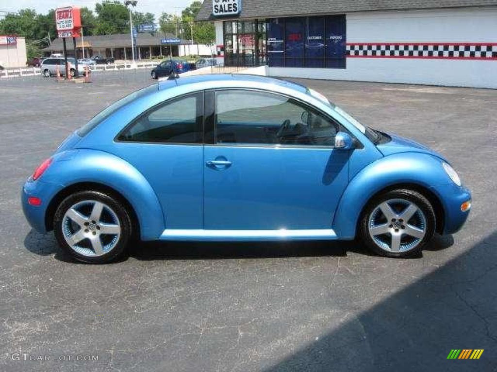 2004 New Beetle Satellite Blue Edition Coupe - Mailbu Blue Metallic / Black/Blue photo #7