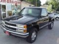 Black - C/K K1500 Regular Cab 4x4 Photo No. 3