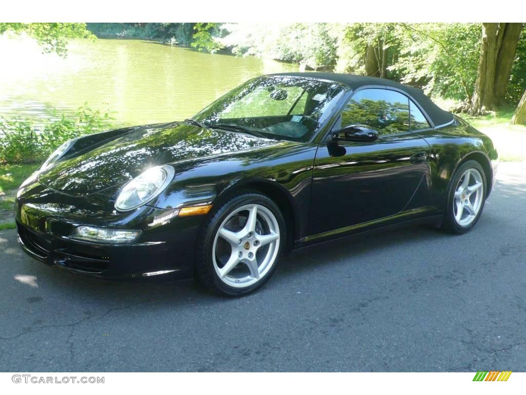 Black Porsche 911