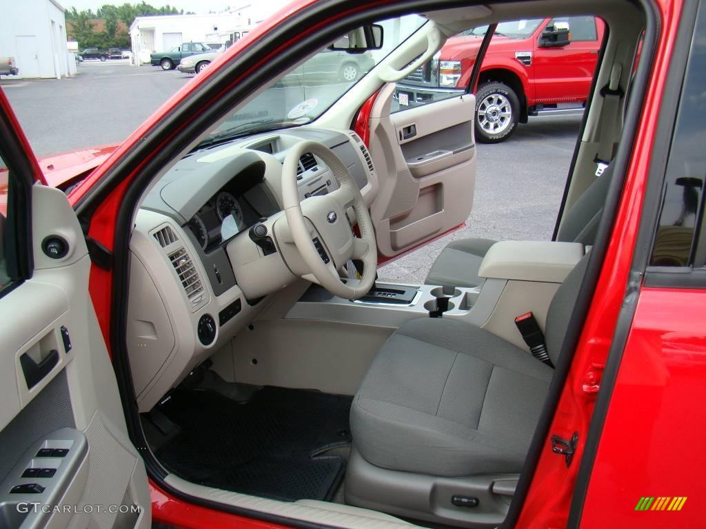 2009 Escape XLT - Torch Red / Charcoal photo #8