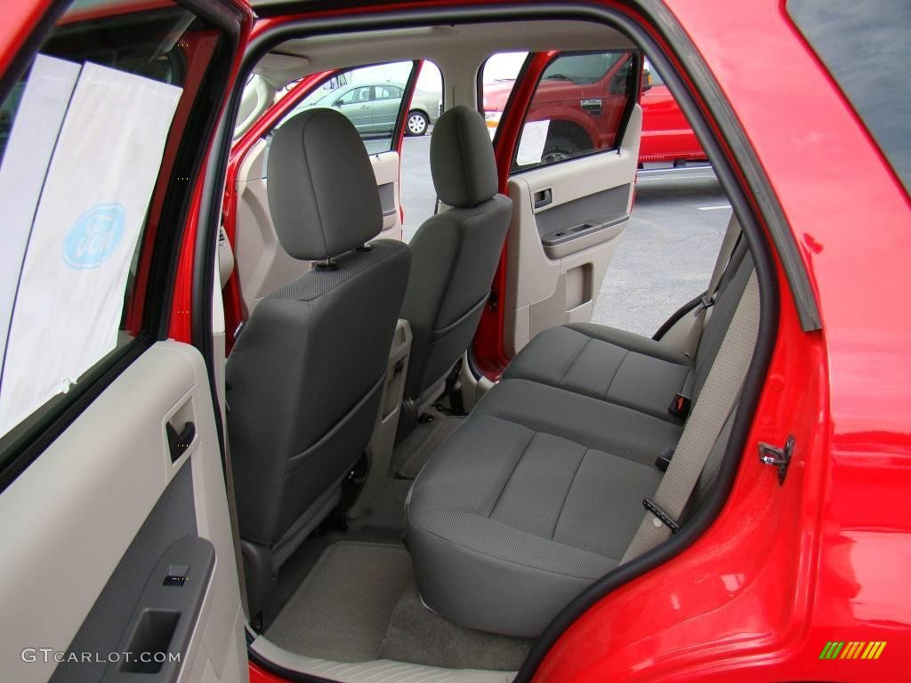 2009 Escape XLT - Torch Red / Charcoal photo #9