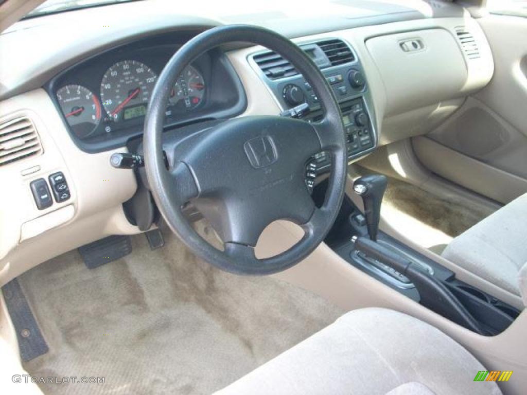 2002 Accord SE Coupe - Taffeta White / Ivory photo #11